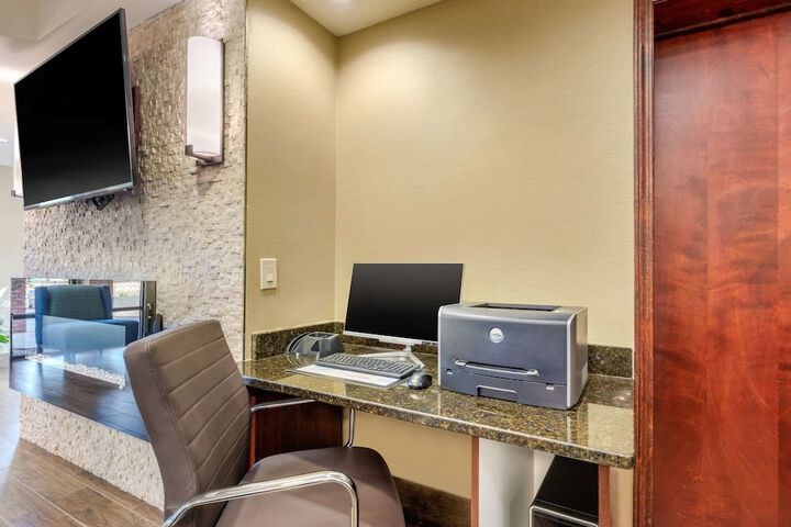 Comfort Inn Lenoir City-Knoxville