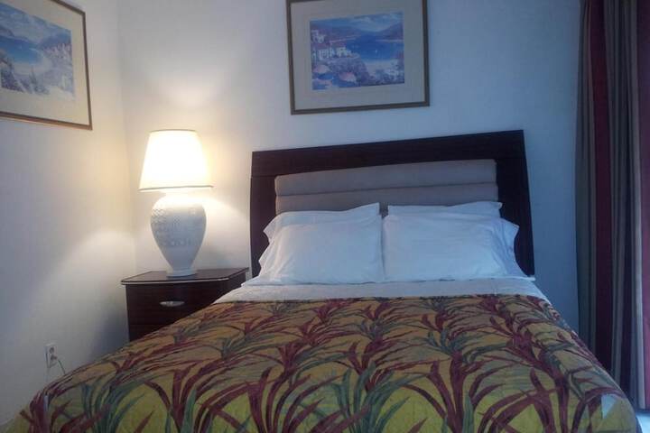 Room 17 of 39