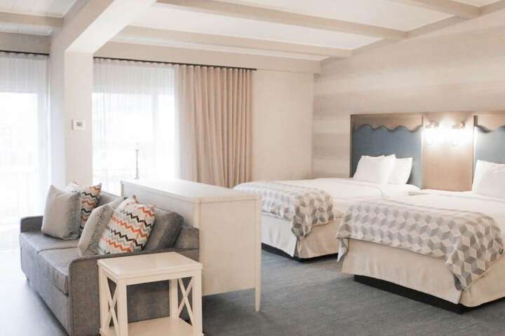 Howard Johnson by Wyndham Middletown Newport Area