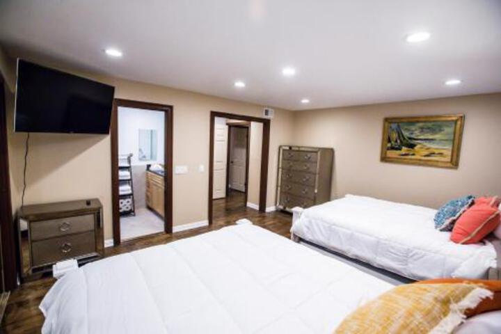 Apple Villa DB