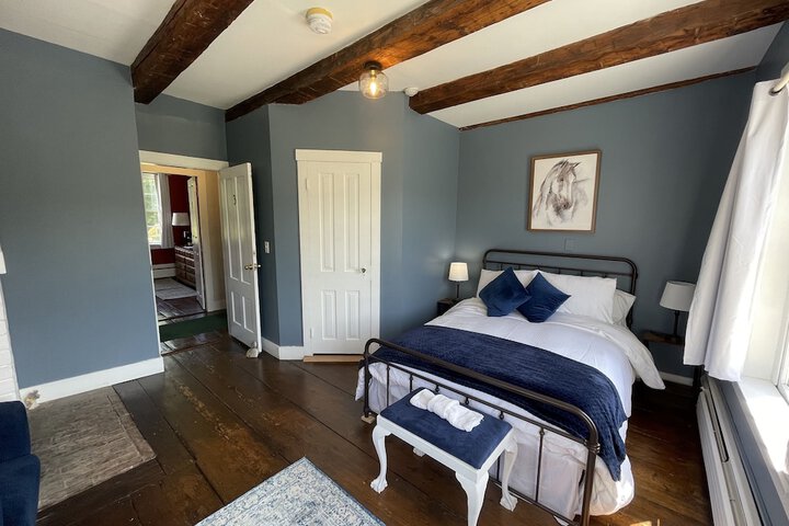 Stone Hearth Inn and Eatery