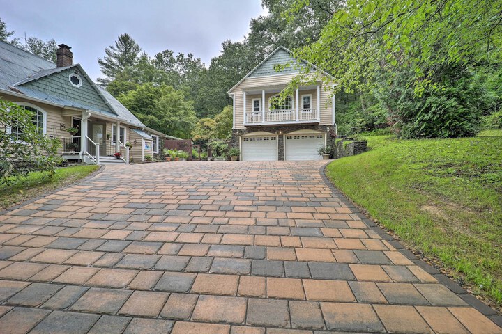 Quiet Studio Escape 2 Mi to Blue Ridge Parkway!