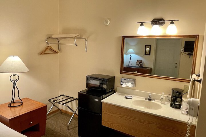 Whitetail Creek Resort