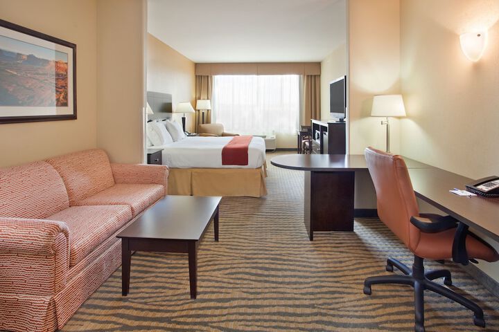 Room 14 of 29