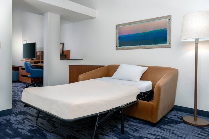 Room 21 of 33