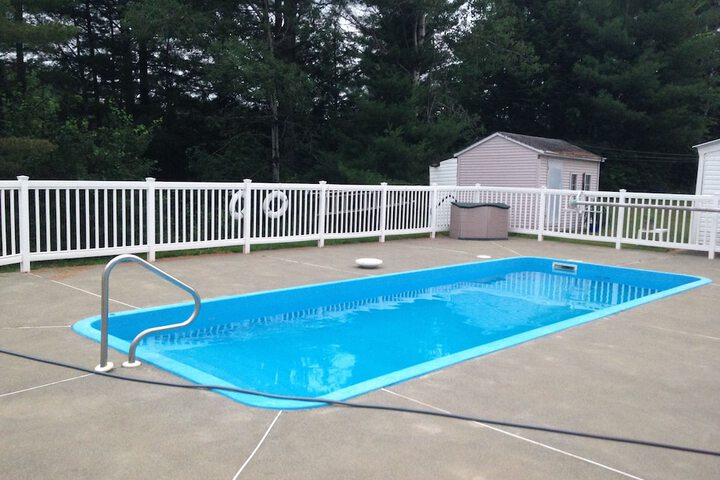 Pool 4 of 27