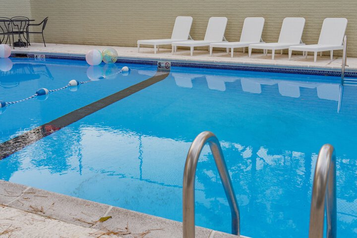 Pool 13 of 47