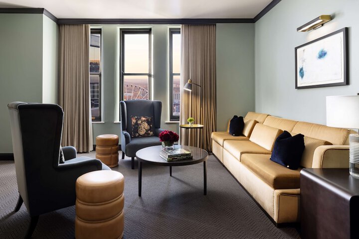 The Candler Hotel Atlanta Curio Collection by Hilton