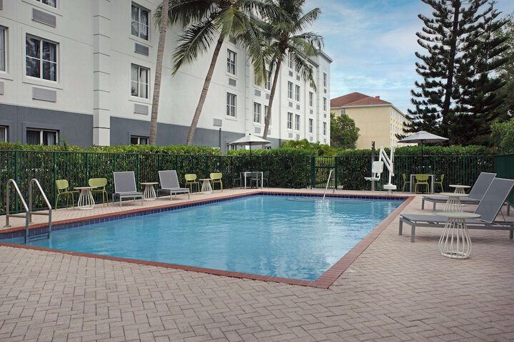 Spark by Hilton Miami Doral