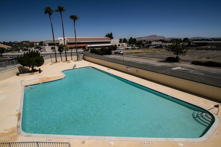 Pool 14 of 67