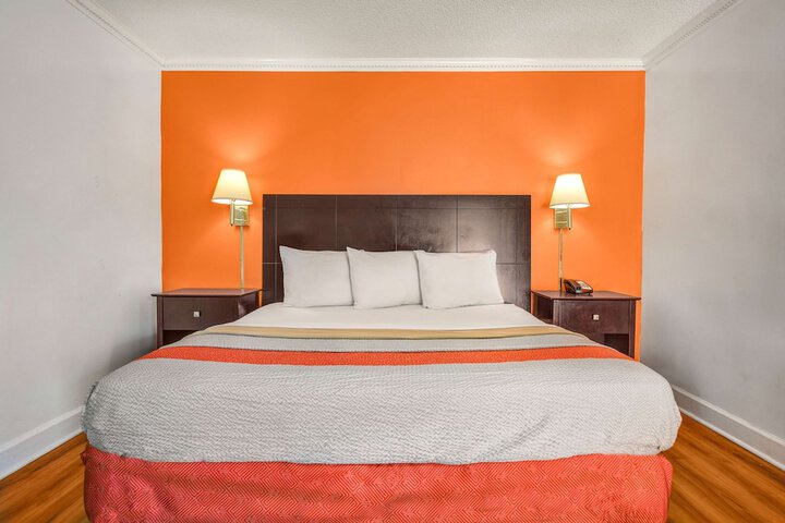 Motel 6 Americus GA