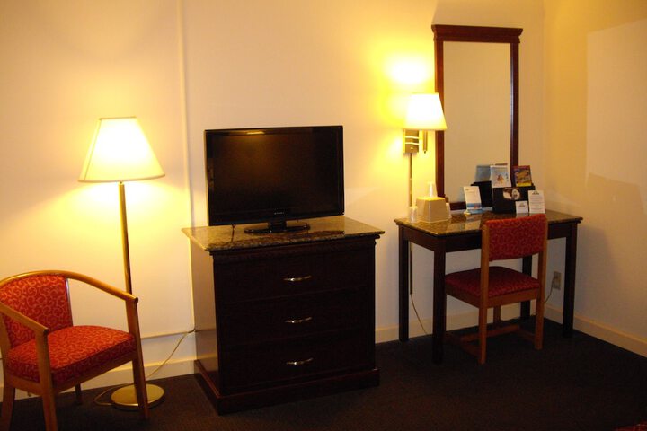 Room 36 of 36