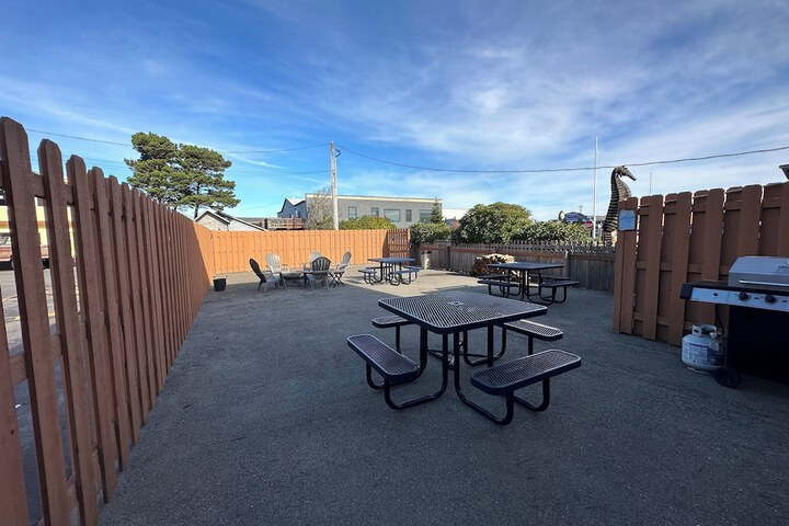 Property Grounds 151 of 159