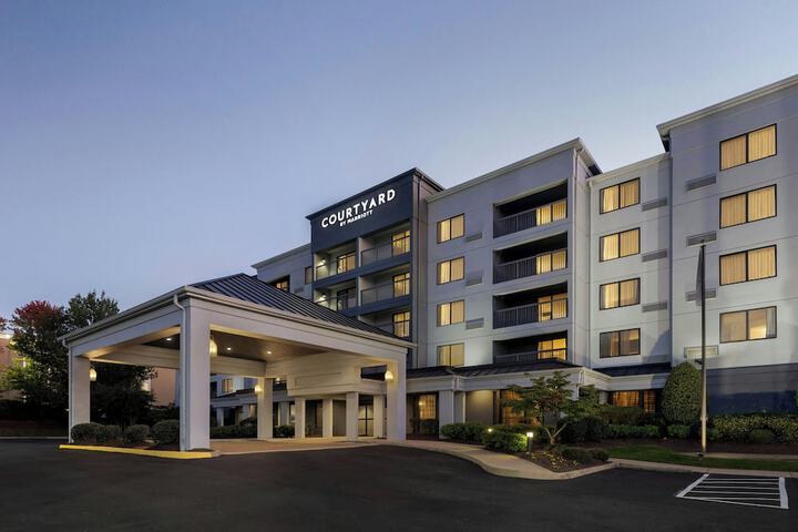 Courtyard by Marriott Richmond Chester