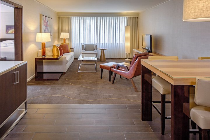 Room 12 of 67