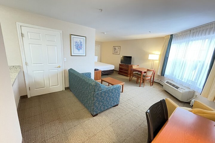 Smart Suites an Ascend Collection Hotel