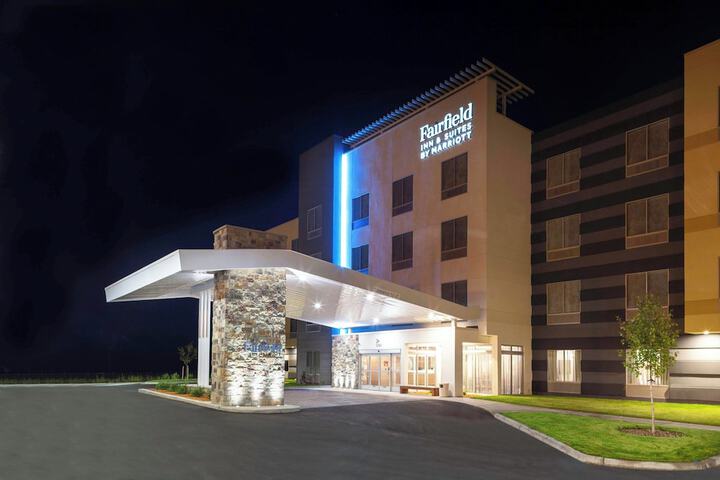 Hotel 2 of 18