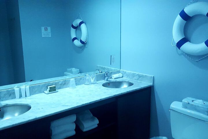 Room 29 of 59
