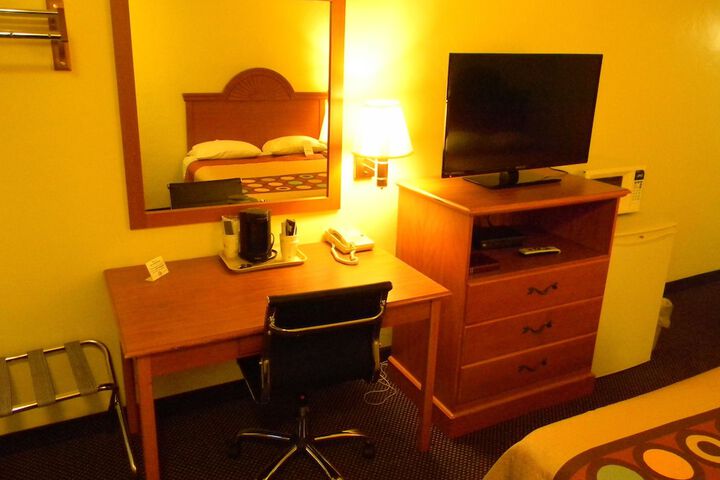 Room 45 of 68