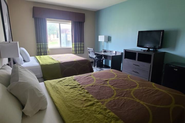 Super 8 by Wyndham Lubbock West