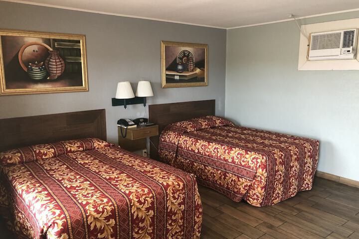 Room 8 of 24