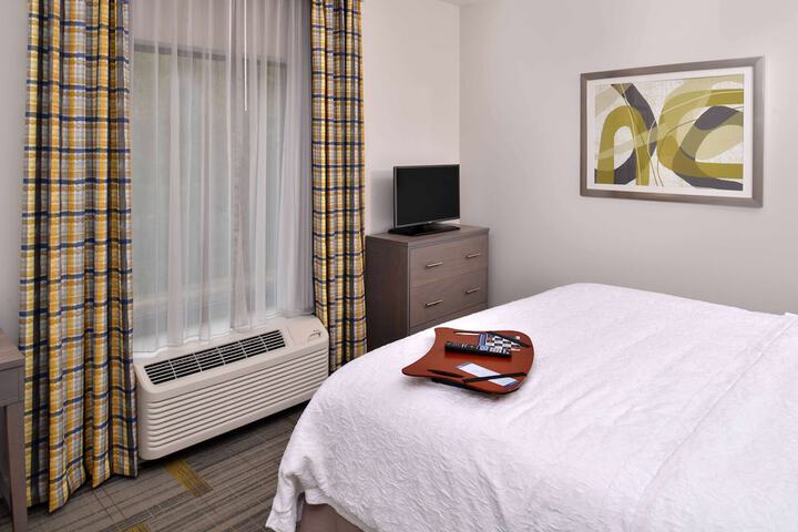 Hampton Inn & Suites Shelby