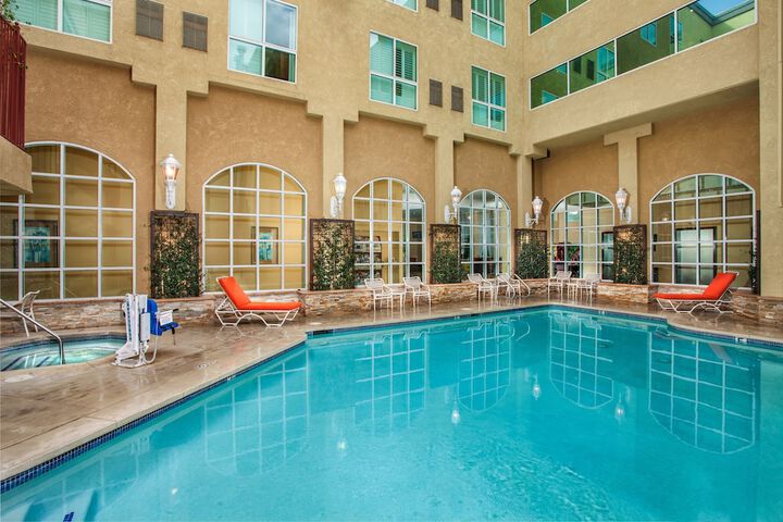Pool 8 of 41