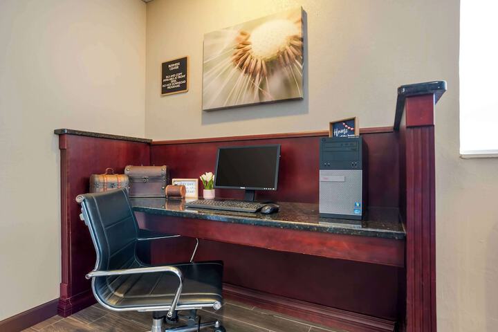Business Center 42 of 42
