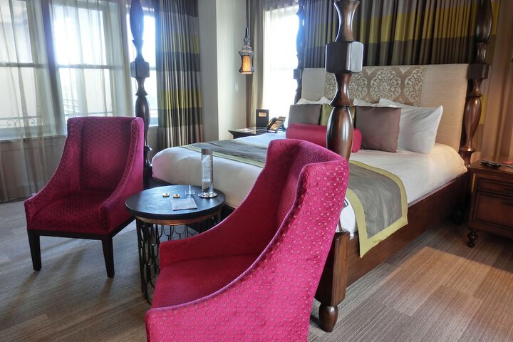 Room 15 of 41