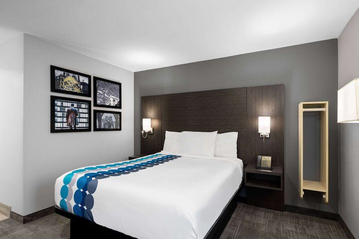 Room 29 of 50