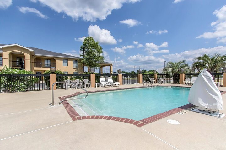 Pool 5 of 39