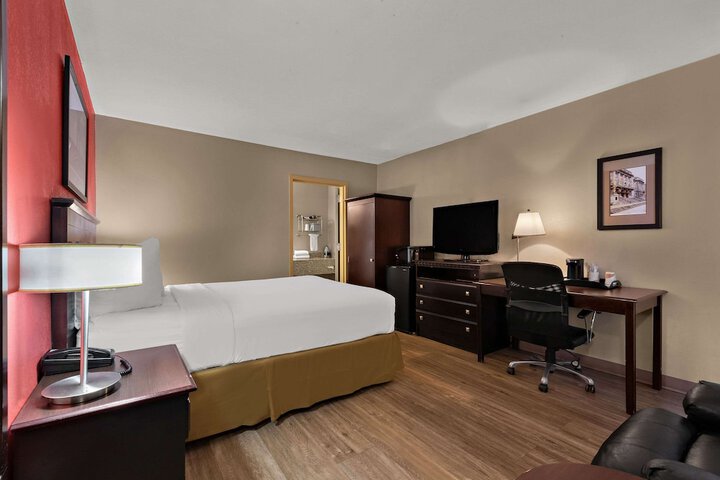 Room 31 of 39