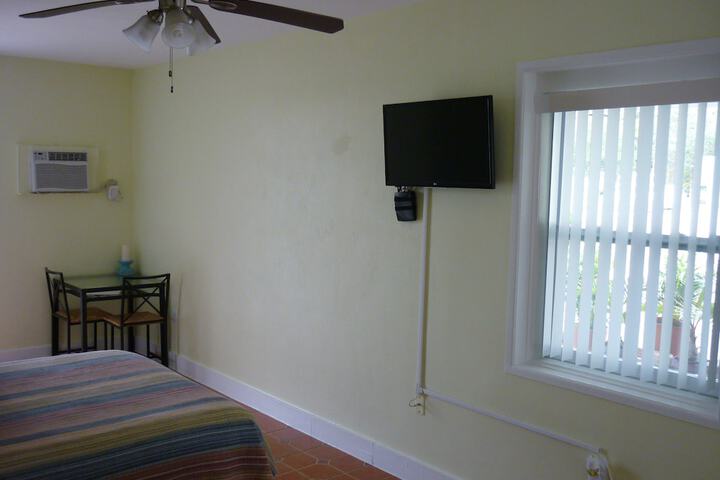 Room 36 of 42