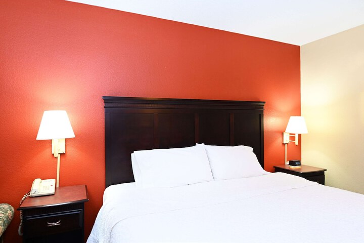 Room 28 of 55