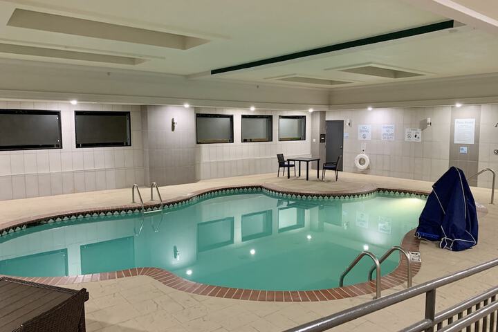 Holiday Inn Express & Suites Longview North by IHG