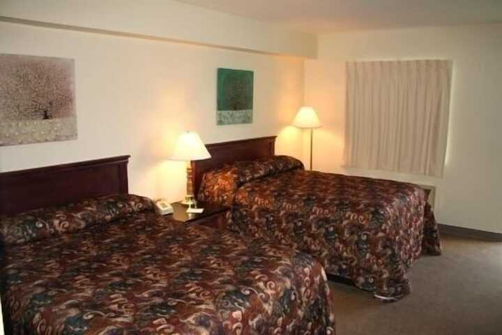 The Holiday Motel & Restaurant