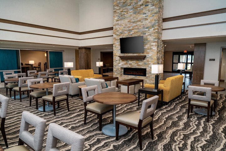 Hotel 4 of 70
