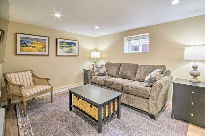 Cozy North Bend Getaway in Walkable Location!