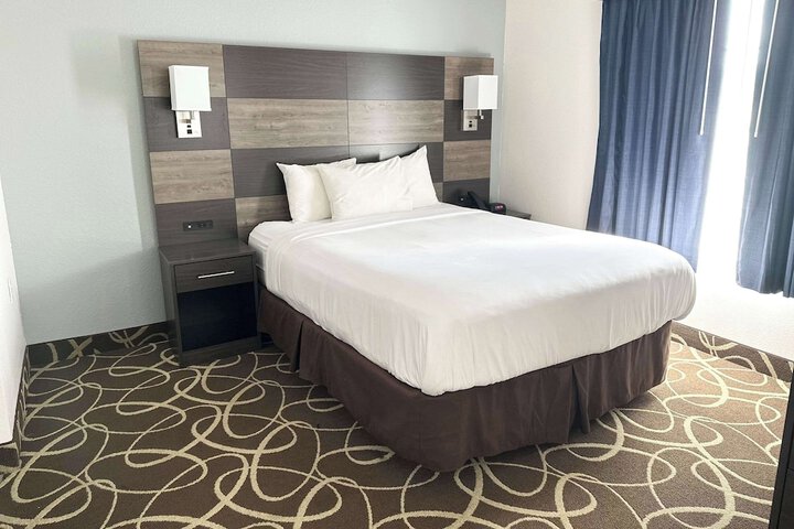 Room 37 of 109