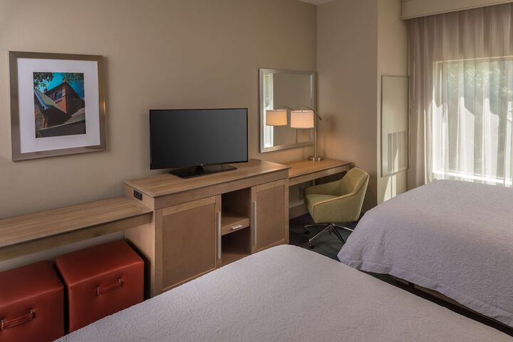 Room 16 of 46