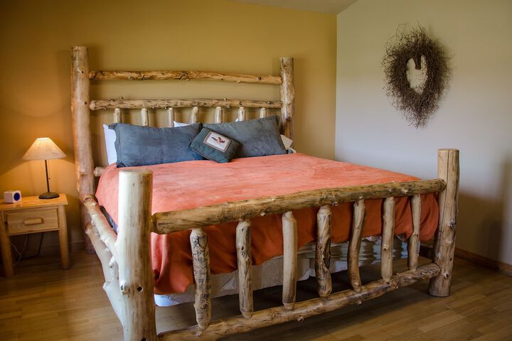 Room 10 of 52