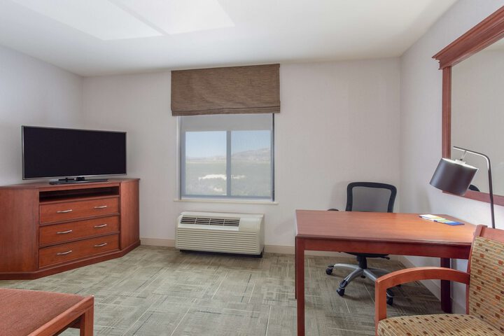 Room 53 of 71