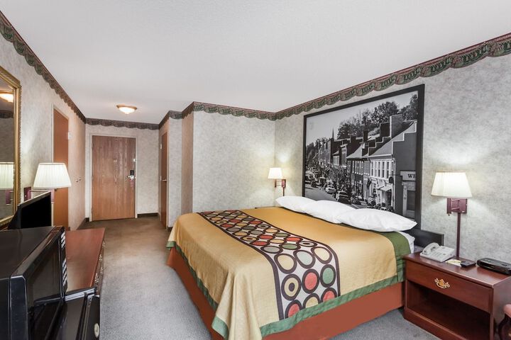 Room 7 of 21