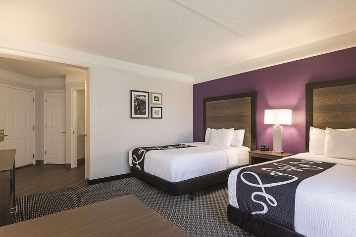 Room 21 of 42