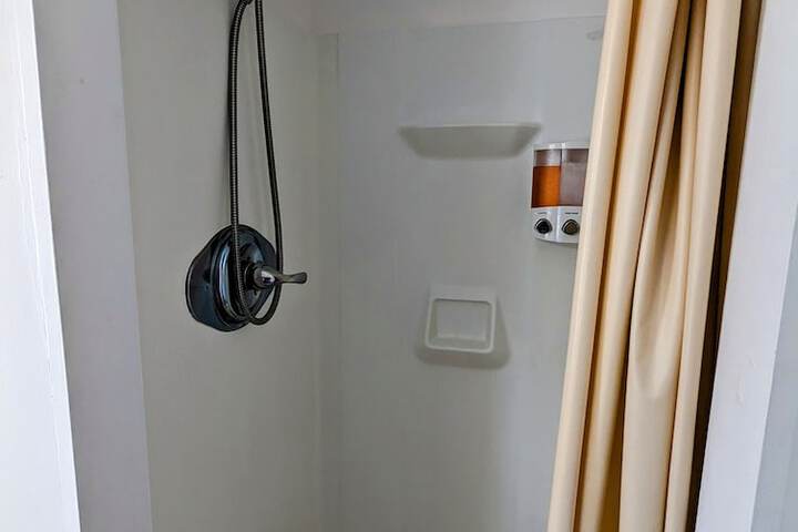Room 58 of 140