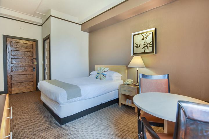 Room 19 of 24