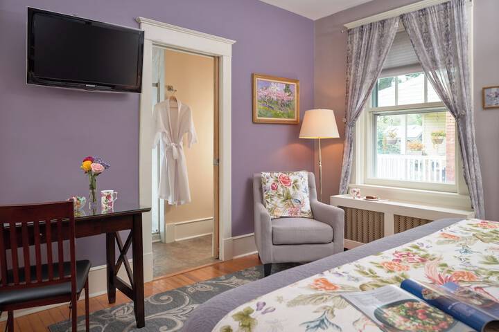 Room 8 of 21