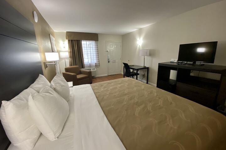 Quality Inn Branson - Hwy 76 Central