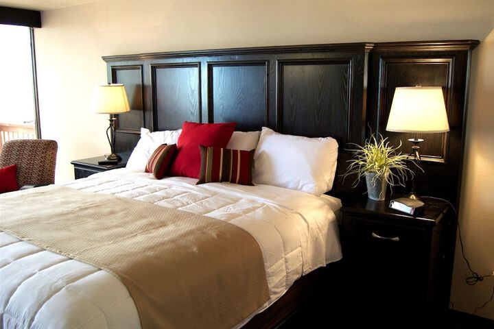 Room 13 of 35