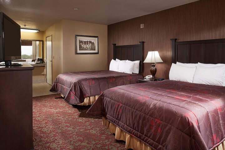Room 12 of 27